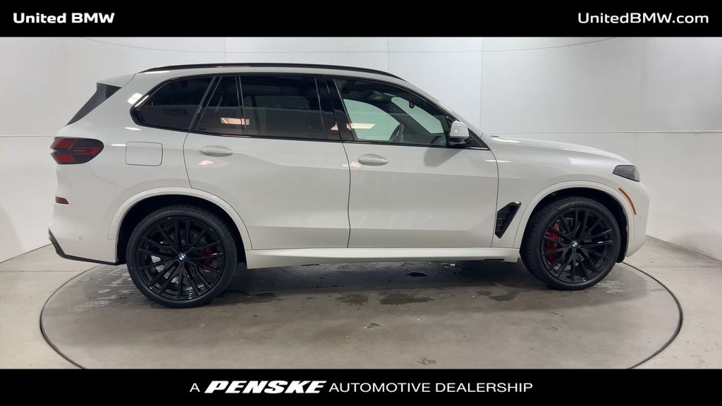 Thumbnail: 2026 BMW X5 - 9