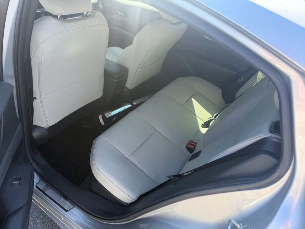 Thumbnail: 2024 Toyota Prius - 11