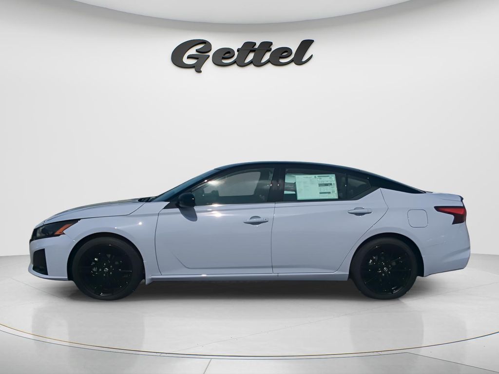 New 2026 Gray Sky Pearl / Super Black Two-tone Nissan SR Midnight Edition® image 7