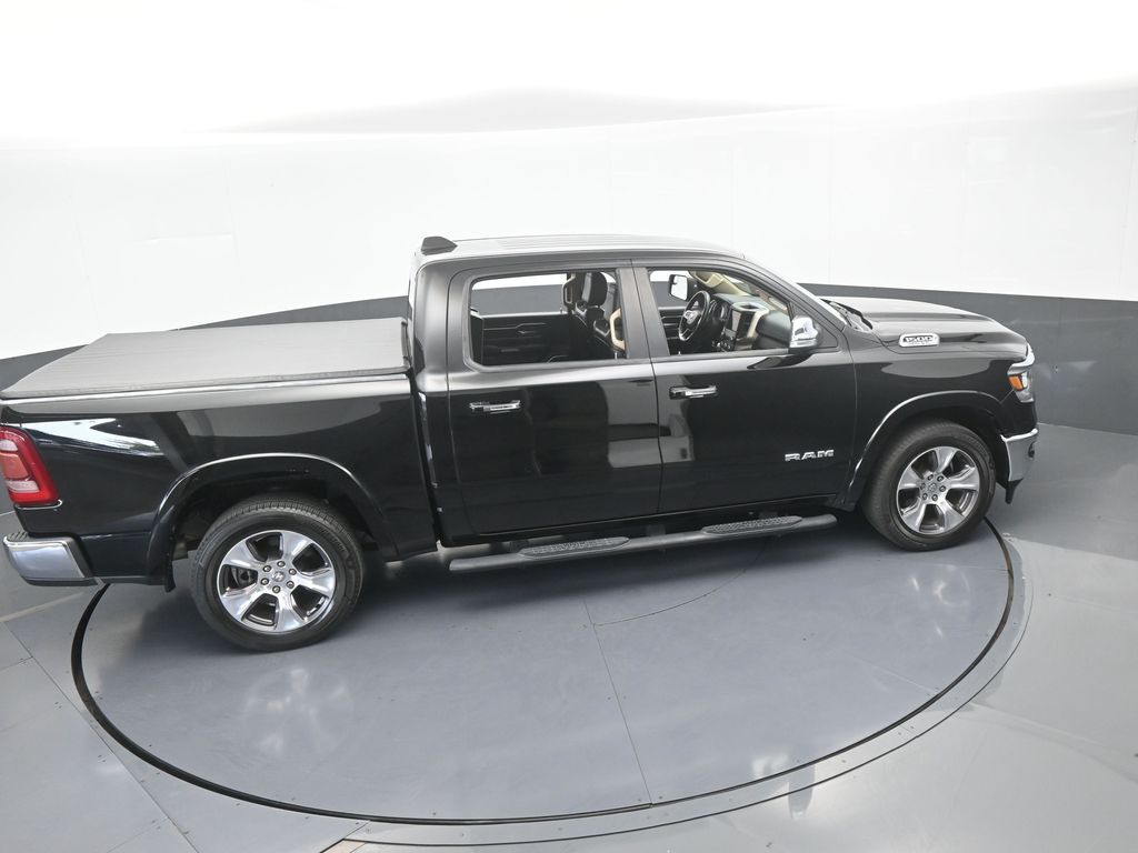 Used 2020 Diamond Black Crystal Pearlcoat Ram Laramie image 57