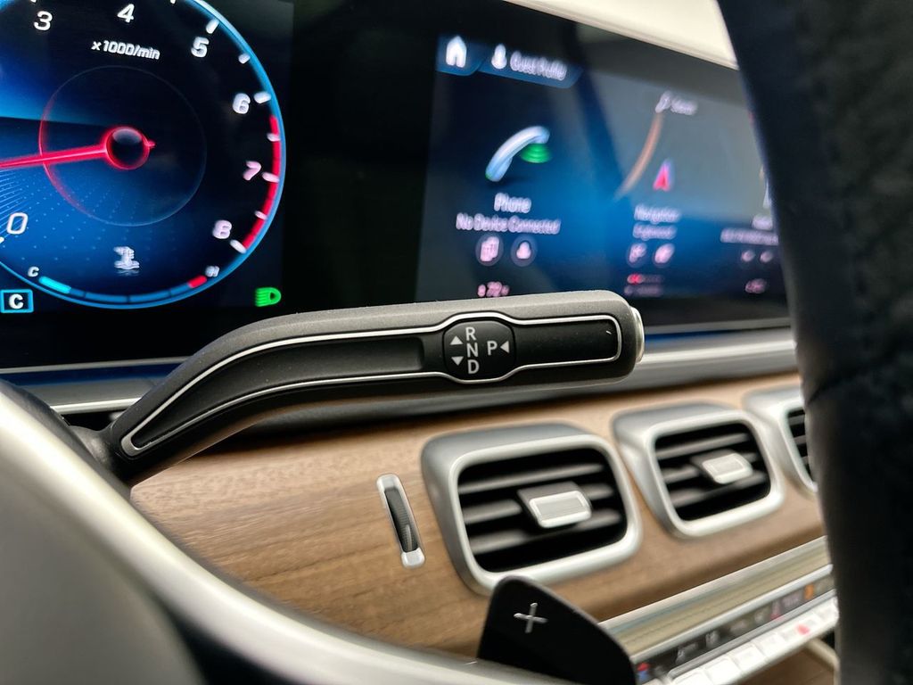 Thumbnail: 2022 Mercedes-Benz GLE - 12