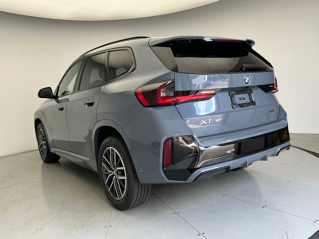 Thumbnail: 2023 BMW X1 - 5