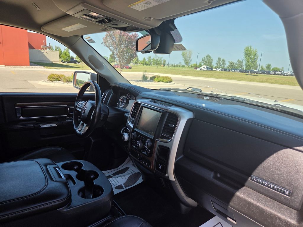 2017 Ram 1500 Laramie