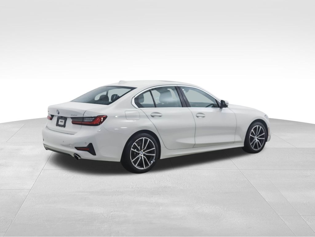 Thumbnail: 2021 BMW 3 Series - 5