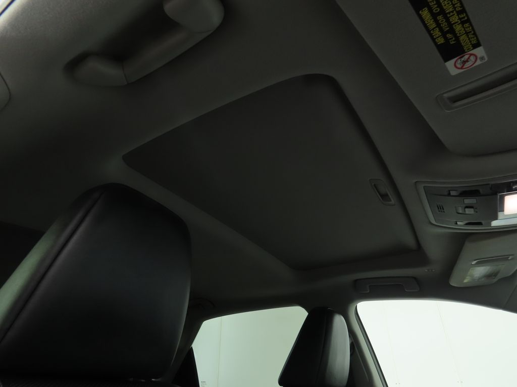 Thumbnail: 2017 Lexus RX - 19