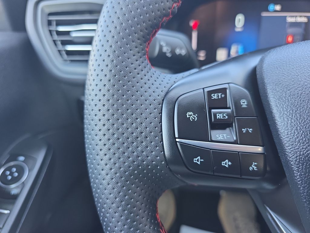 Certified Used 2023 Silver Ford ST-Line image 24