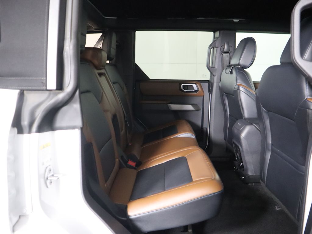 Thumbnail: 2022 Ford Bronco - 23