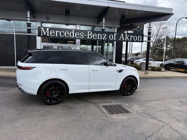 2024 Land Rover Range Rover Sport P400 Dynamic SE AWD