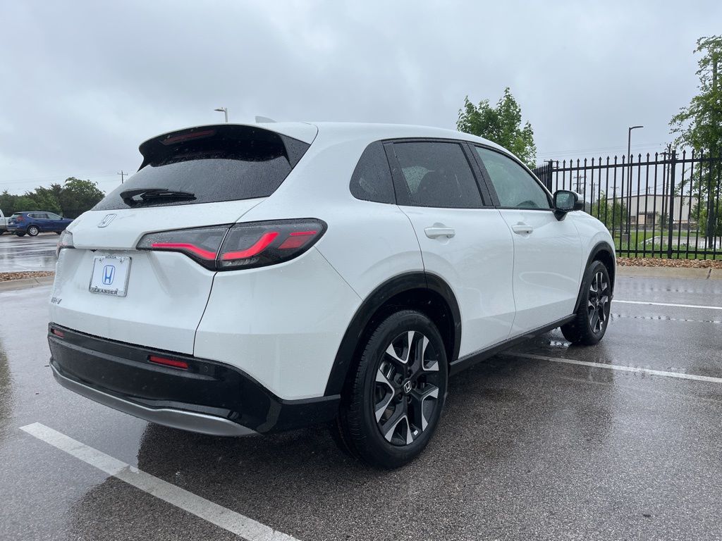 Thumbnail: 2026 Honda HR-V - 3