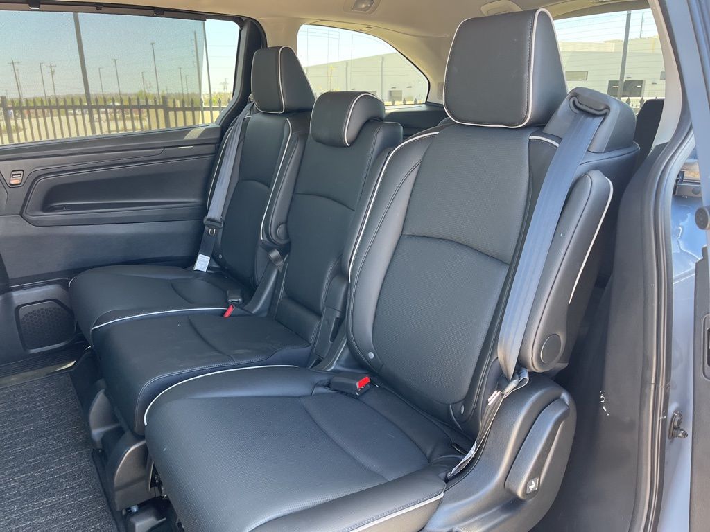 Thumbnail: 2026 Honda Odyssey - 27