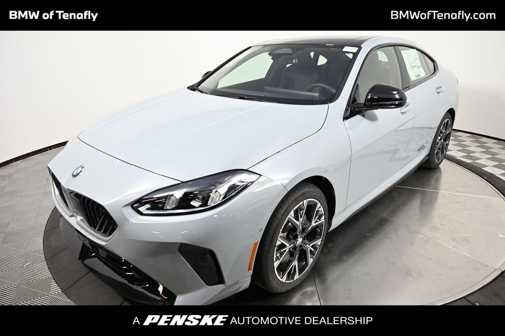 Thumbnail: 2026 BMW 2 Series - 1