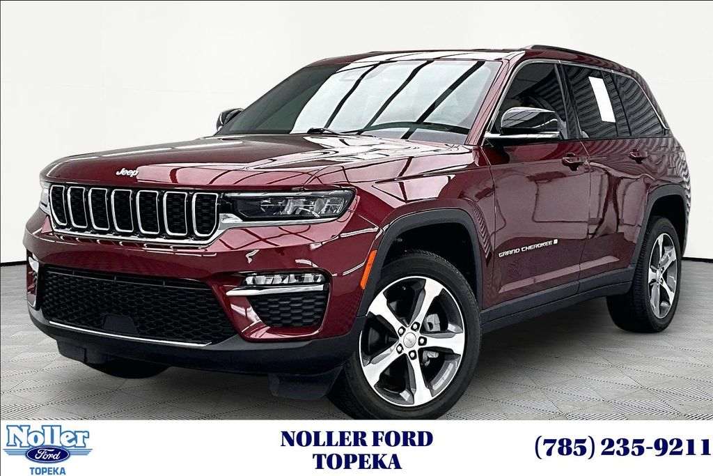 Velvet Red Pearlcoat 2024 Jeep Grand Cherokee Limited 4WD SUV / Crossover Four-Wheel Drive 8-Speed Automatic