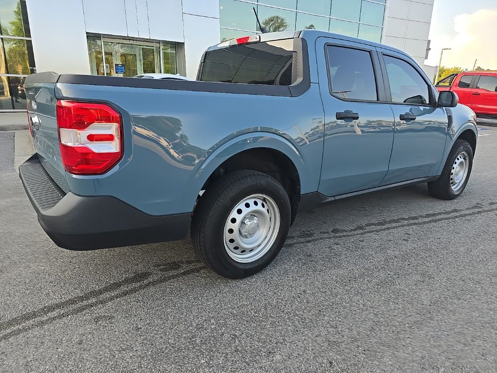 2022 Ford Maverick XL