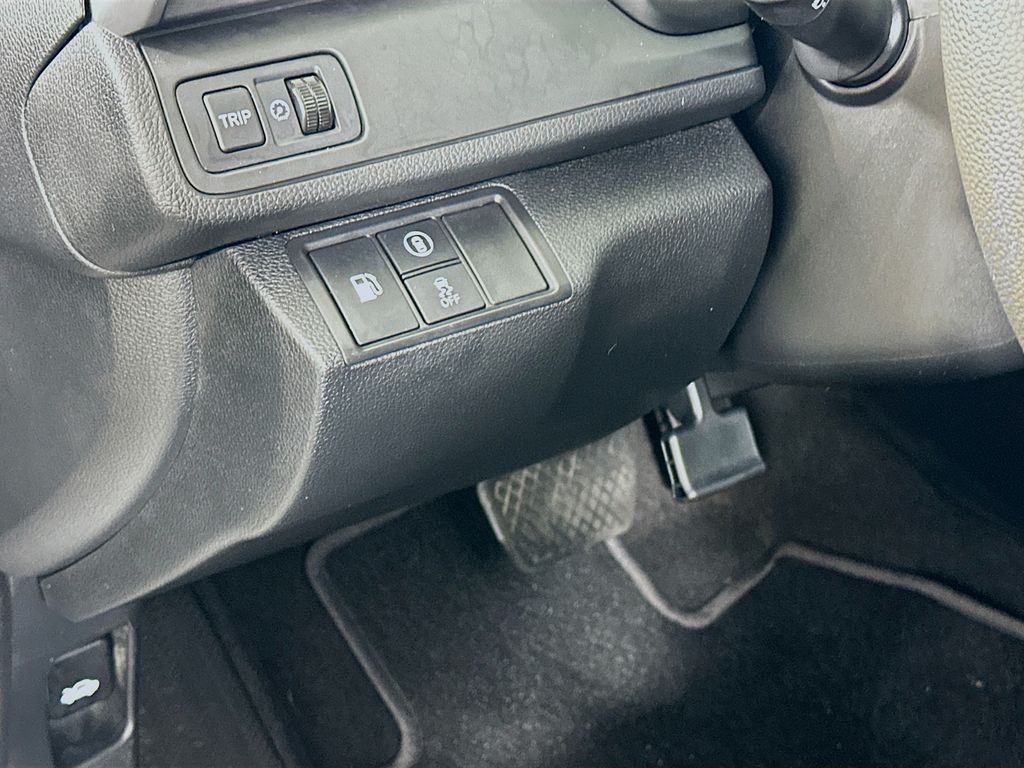 2019 Honda Insight EX 10