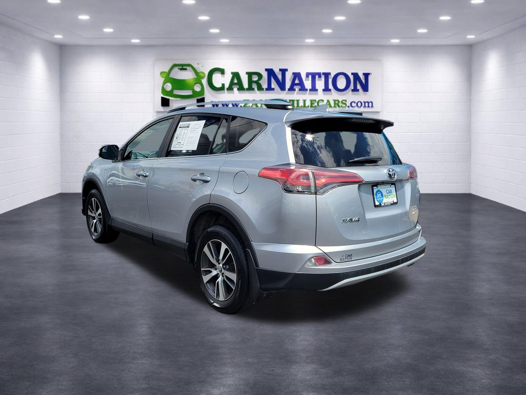 Photo 3 of 2016 Toyota RAV4 XLE