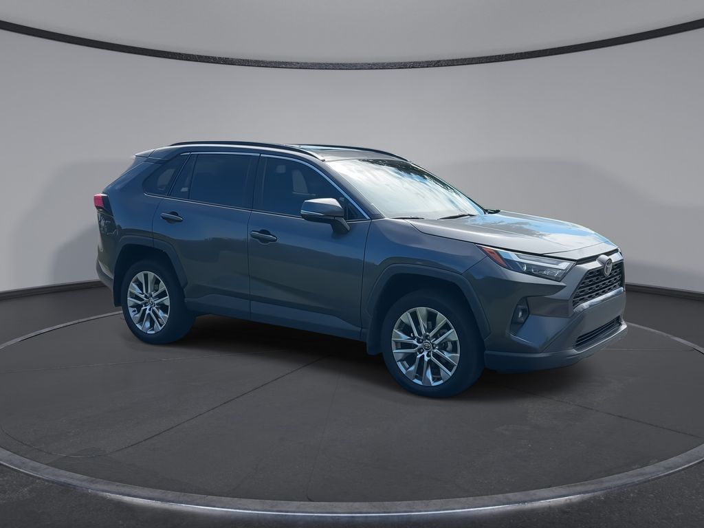 Thumbnail: 2022 Toyota RAV4 - 2