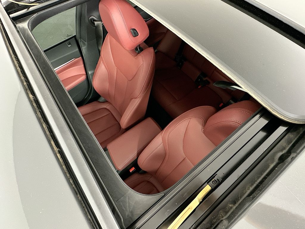 Thumbnail: 2023 BMW i4 - 22