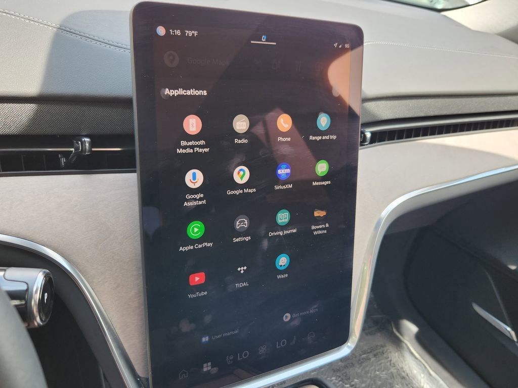 2025 Volvo EX90 Ultra - Photo 13