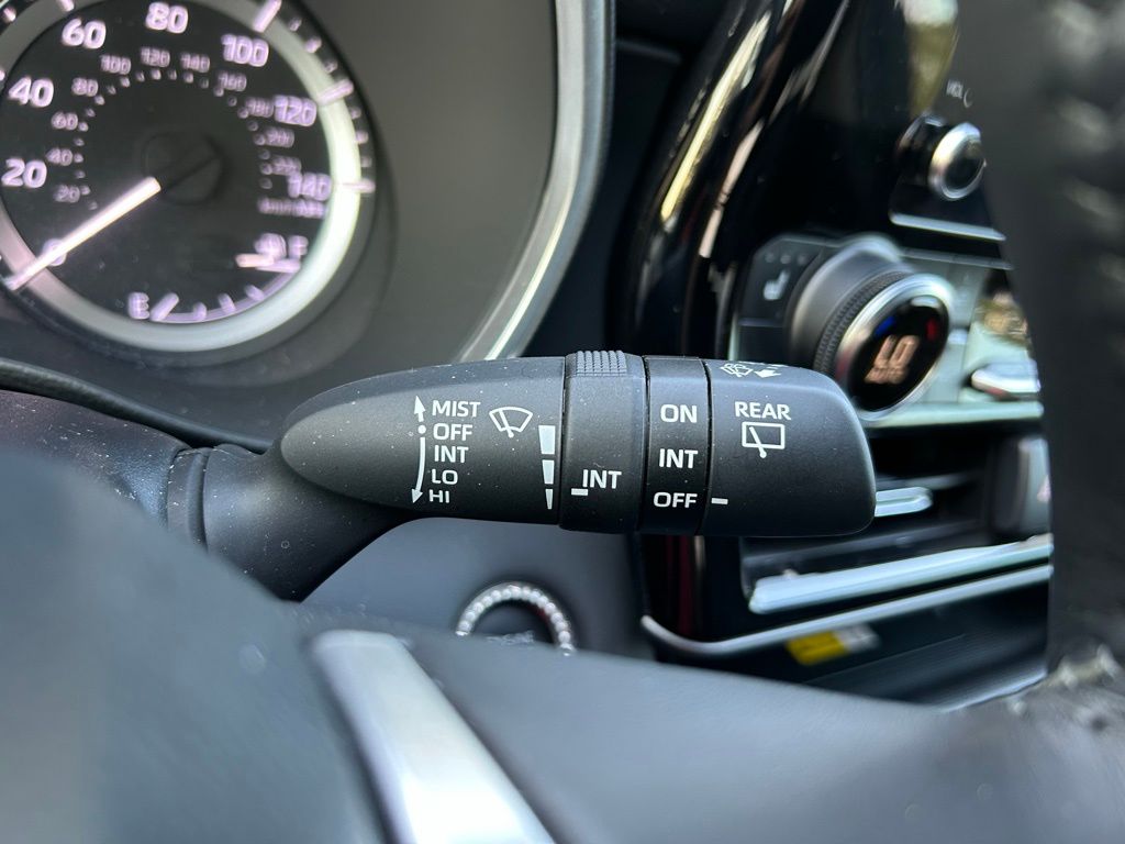 2024 Toyota Highlander XLE 21
