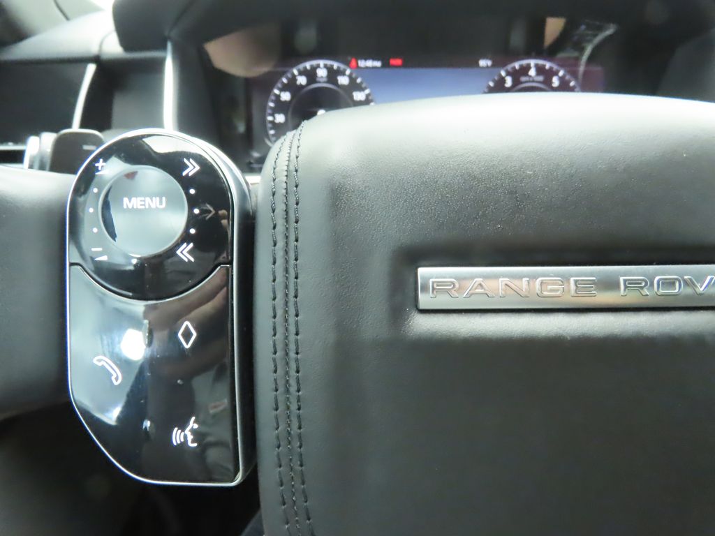 Thumbnail: 2020 Land Rover Range Rover - 11