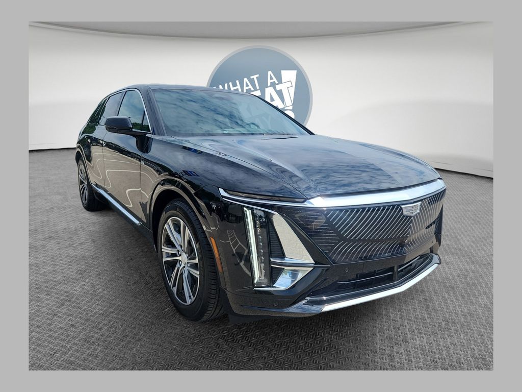  2024 Cadillac LYRIQ Luxury 2 AWD   