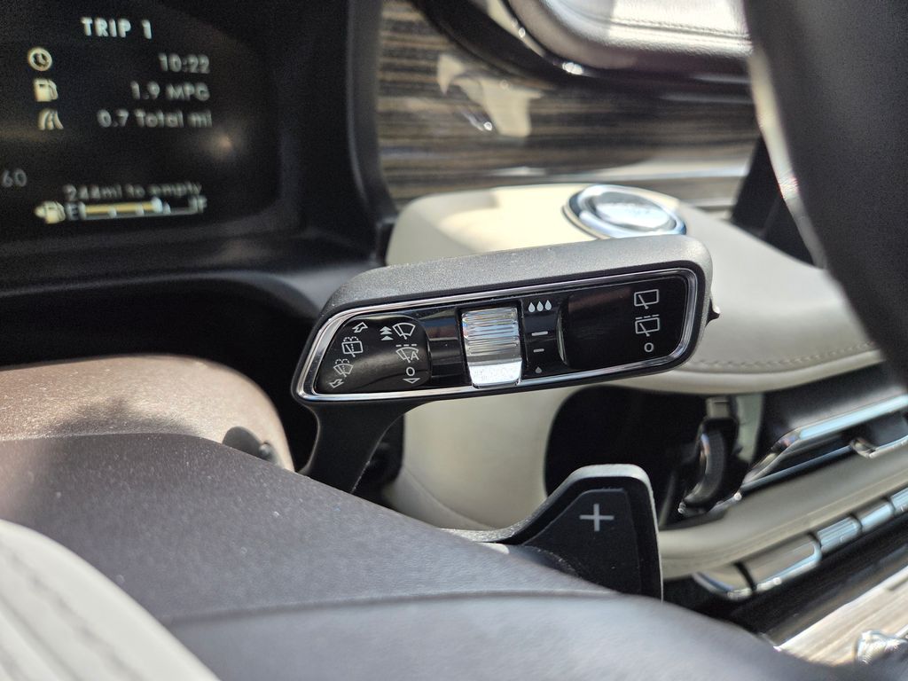 2020 Lincoln Aviator Black Label