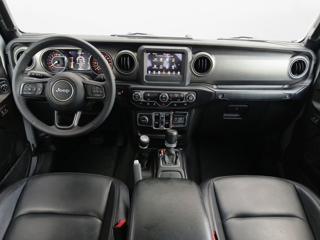 Used Car 2023 Jeep Gladiator  Texas Trail For Sale Under $35,000 In Austin, Texas
