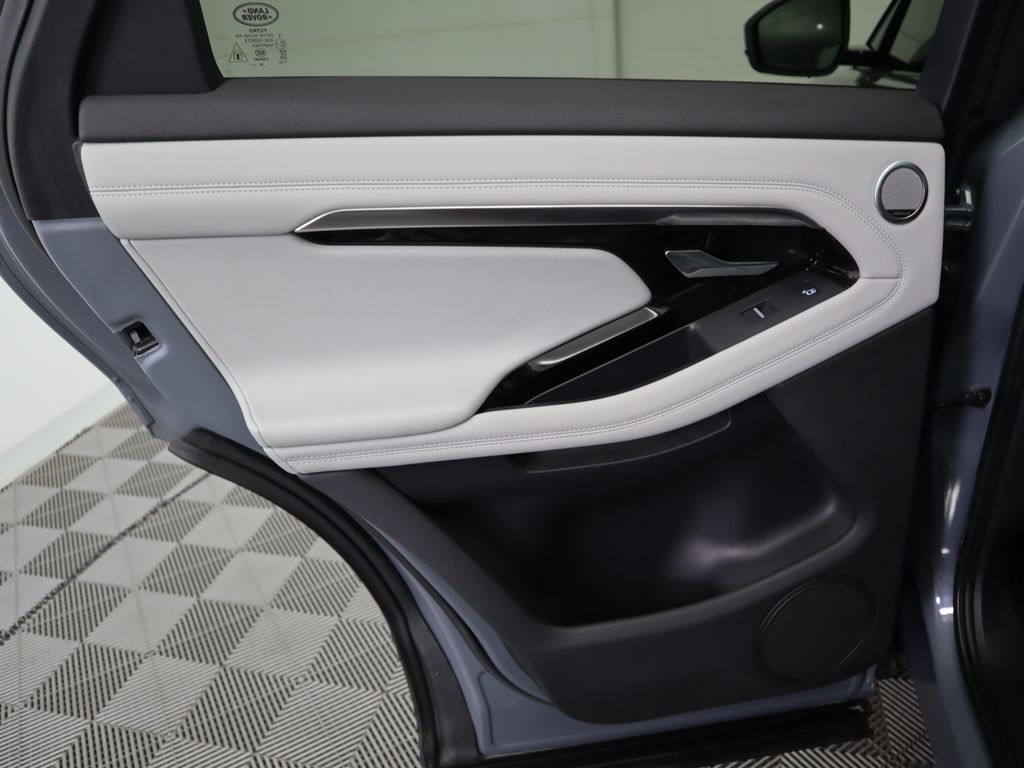 Thumbnail: 2020 Land Rover Range Rover Evoque - 26