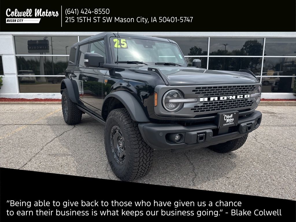 Shadow Black 2025 Ford Bronco SUV / Crossover Four-Wheel Drive Automatic