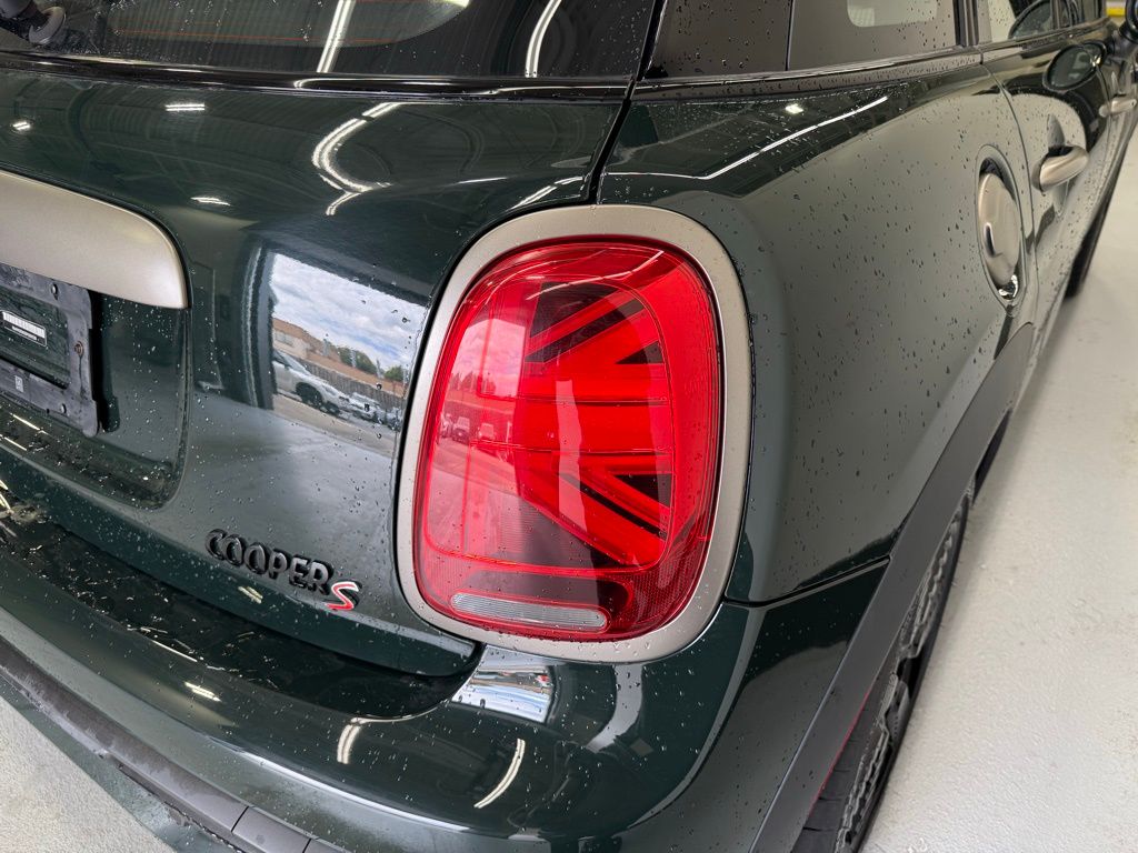 Thumbnail: 2023 MINI Cooper - 5