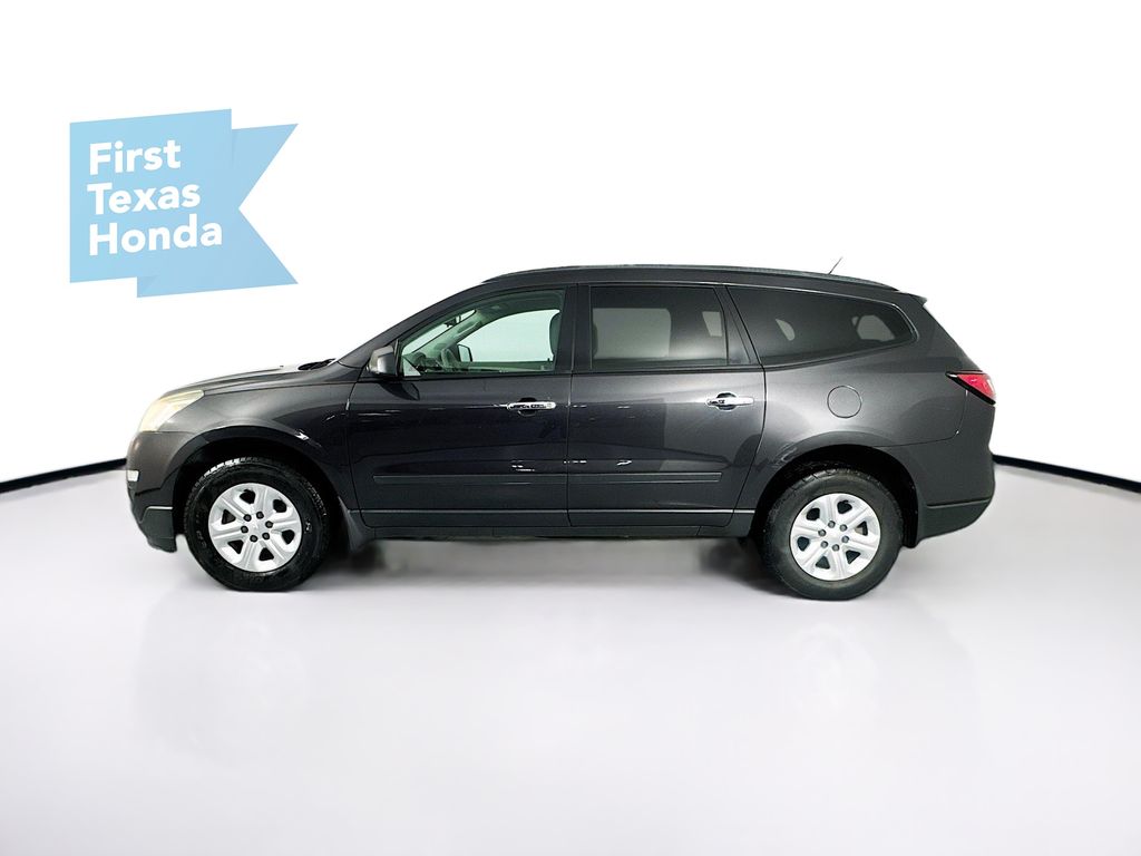 2015 Chevrolet Traverse LS photo