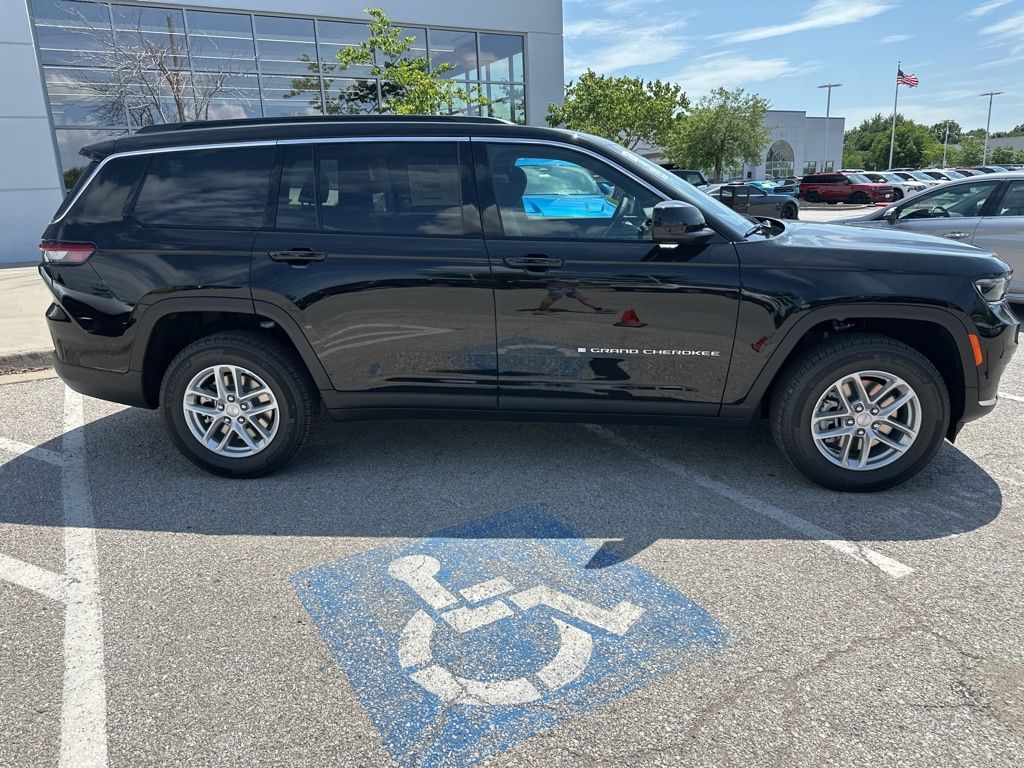 2025 Jeep Grand Cherokee L Laredo - Photo 34