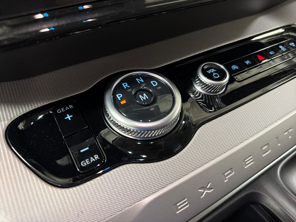 New 2026 Gray Ford Active image 27