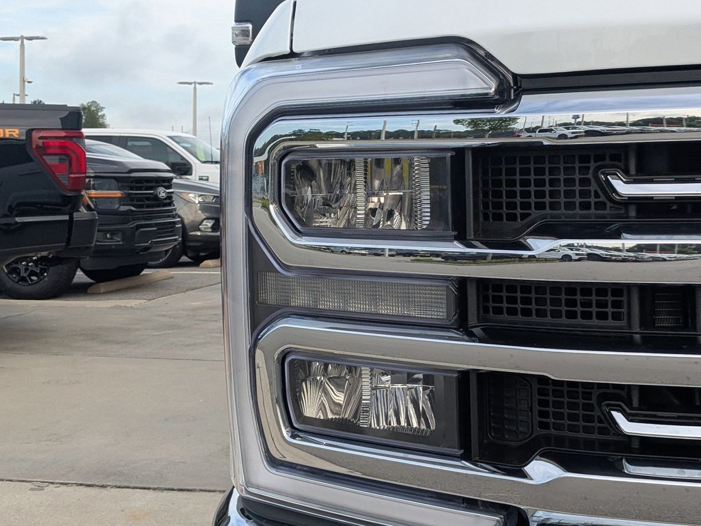 2025 Ford F-250 Super Duty Lariat