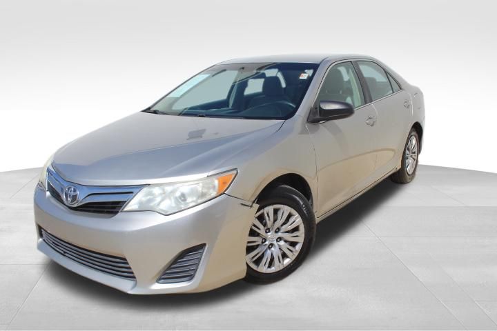 Used Car 2014 Toyota Camry  L For Sale Under $10,000 In Georgetown, Texas