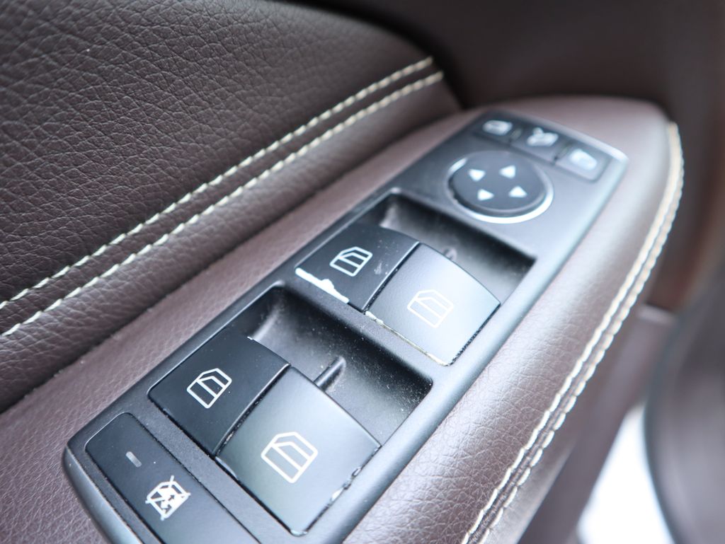 Thumbnail: 2018 Mercedes-Benz GLE - 21