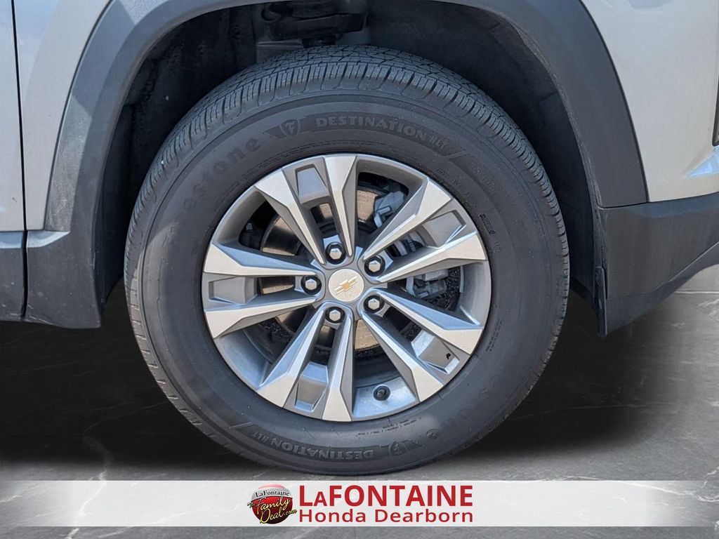 2025 Chevrolet Equinox LT - Photo 26