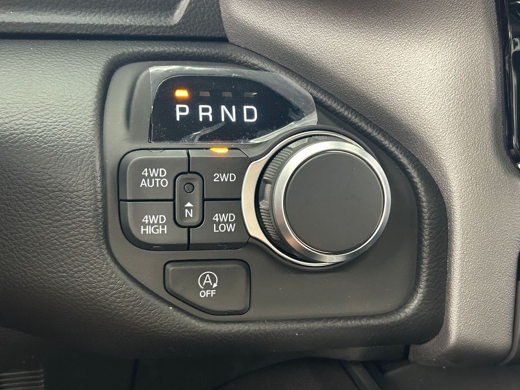 New 2026 Bright White Clearcoat Ram Big Horn/Lone Star image 20