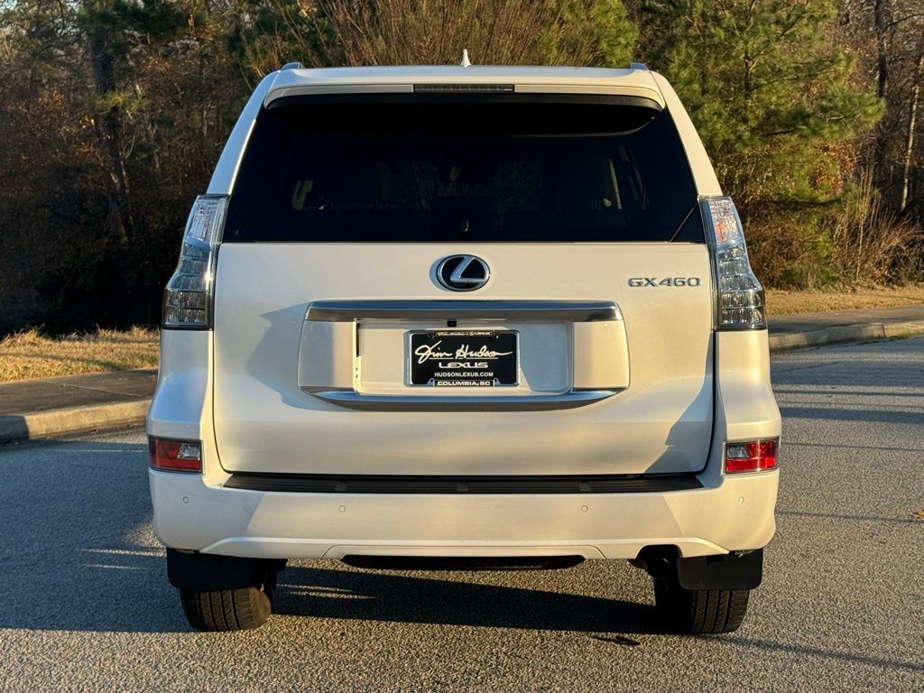 2023 Lexus GX 460 13