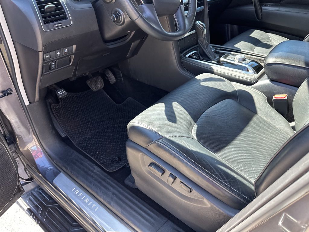 Used Car 2023 Infiniti Qx80  Luxe For Sale Under $50,000 In Austin, Texas