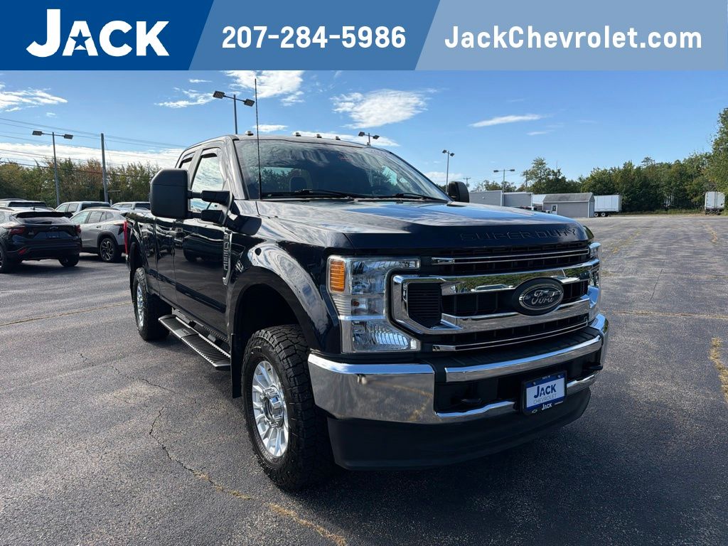 Blue Metallic 2021 Ford F-250 Super Duty Pickup Truck Four-Wheel Drive 6-Speed Automatic
