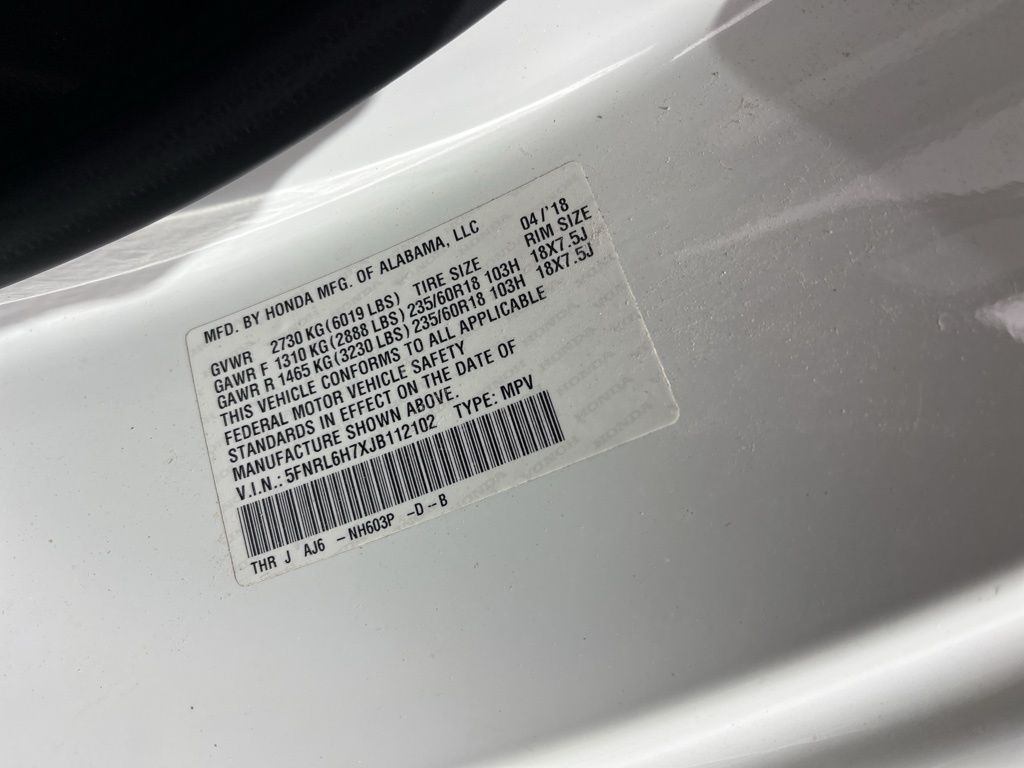 Thumbnail: 2018 Honda Odyssey - 23
