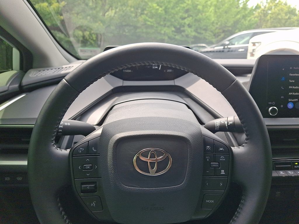 Thumbnail: 2023 Toyota Prius - 18