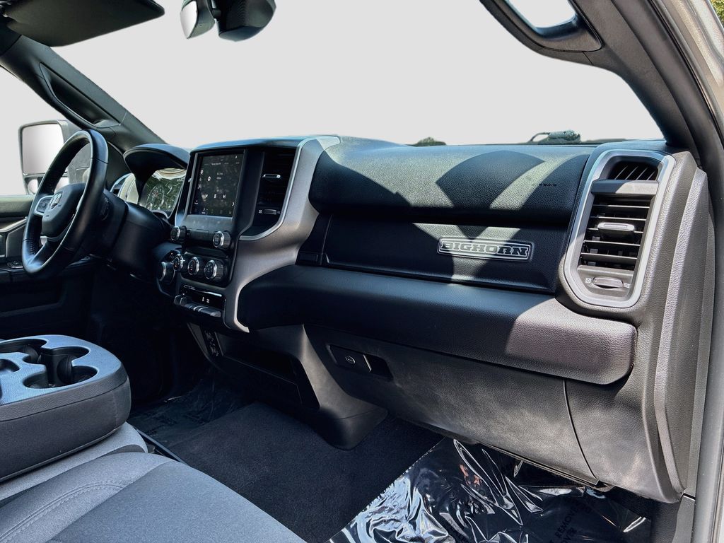 Used 2024 Silver Ram Big Horn image 27