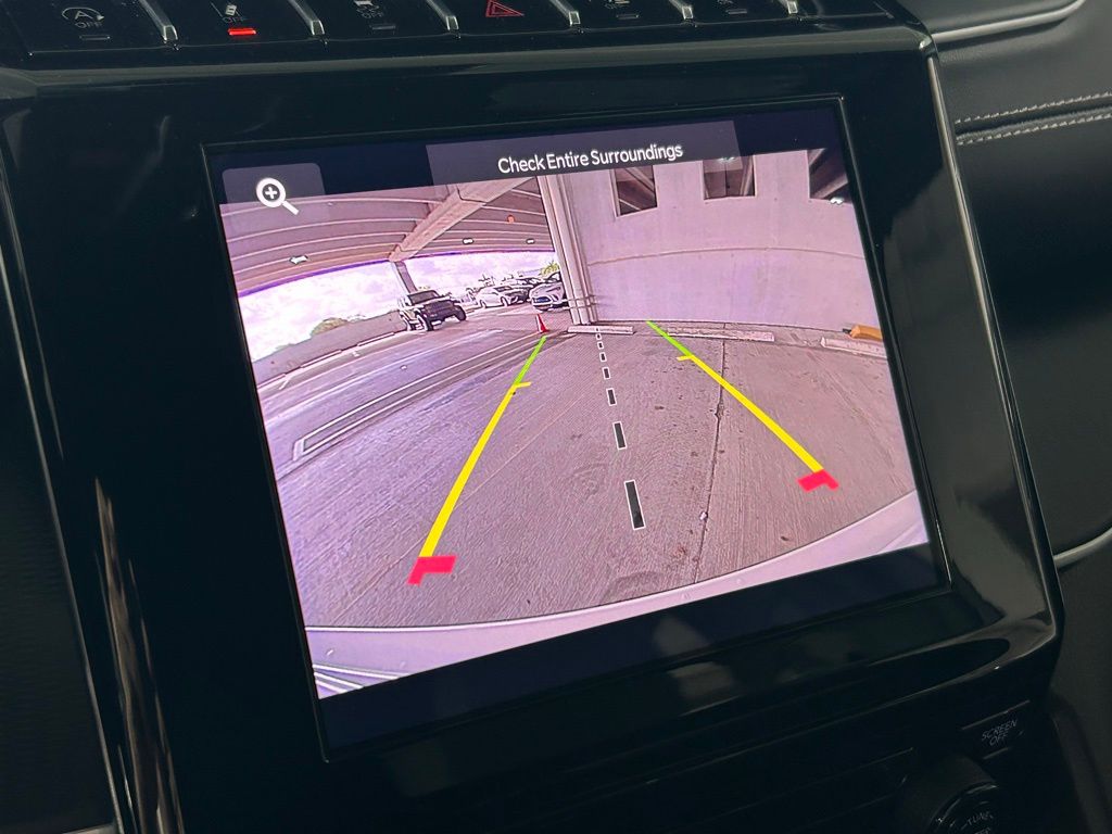 Used 2025 Bright White Clearcoat Jeep Laredo image 17