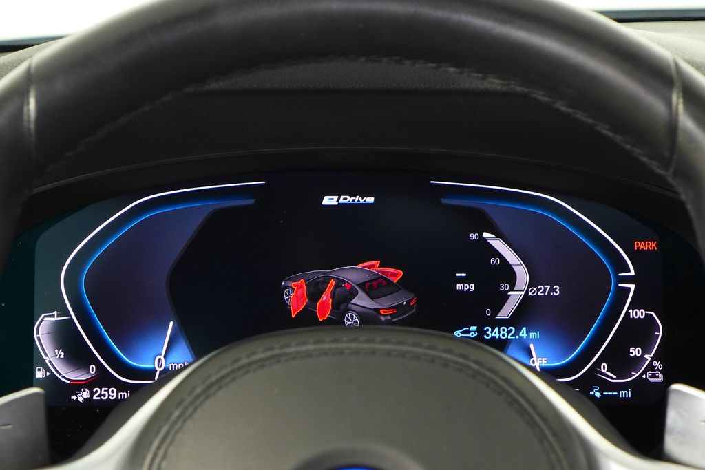 Thumbnail: 2023 BMW 5 Series - 27