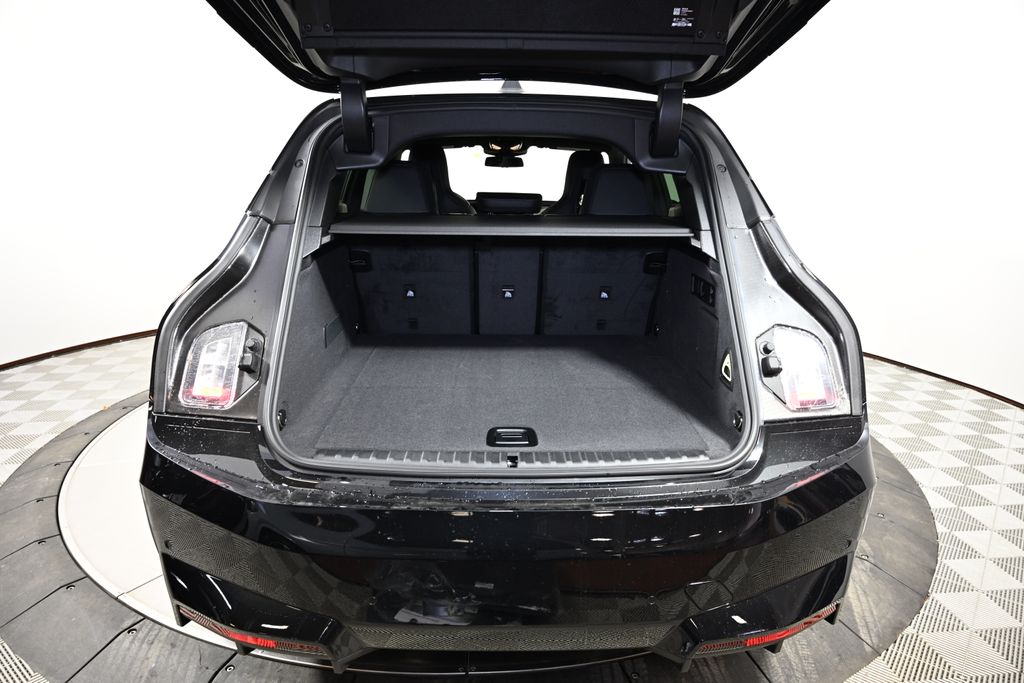 Thumbnail: 2026 BMW iX - 10