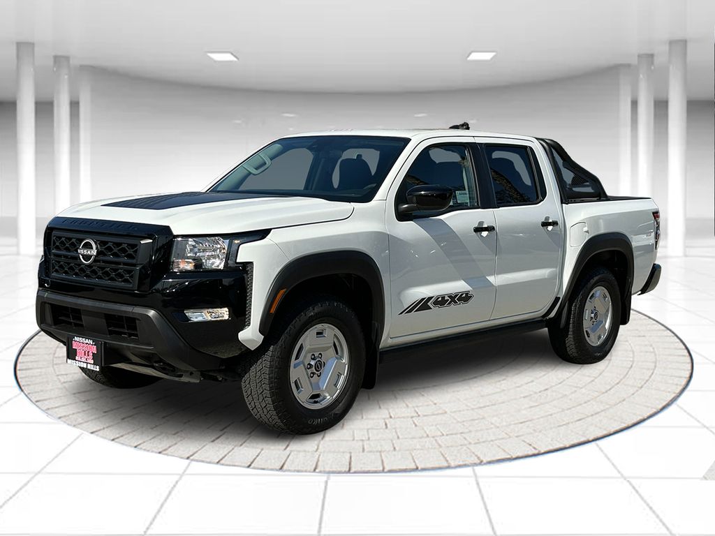2024 Nissan Frontier SV