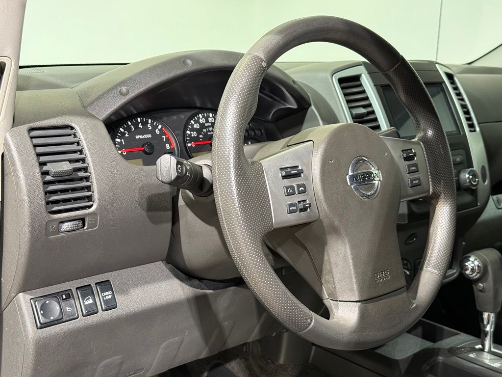 Thumbnail: 2016 Nissan Frontier - 16