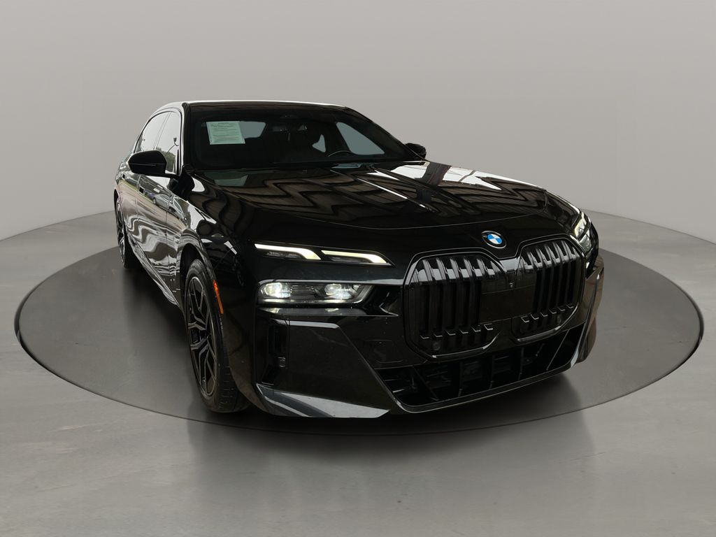 Black Sapphire Metallic 2023 BMW 7 Series 740i RWD Sedan Rear-Wheel Drive 8-Speed Automatic